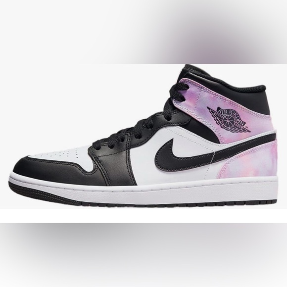 Nike Air Jordan 1 Mid - Picture 1 of 3